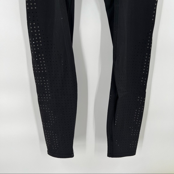 LULULEMON X soulcycle ride & reflect tight 28” size 4 - Picture 7 of 13